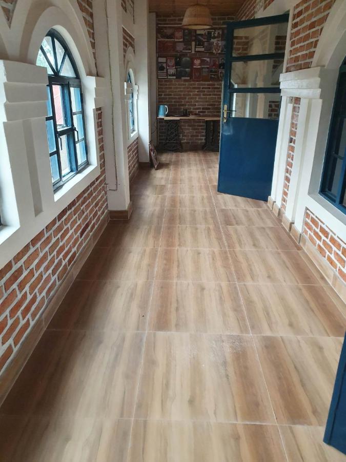 Stany'S Apartments Butare Esterno foto